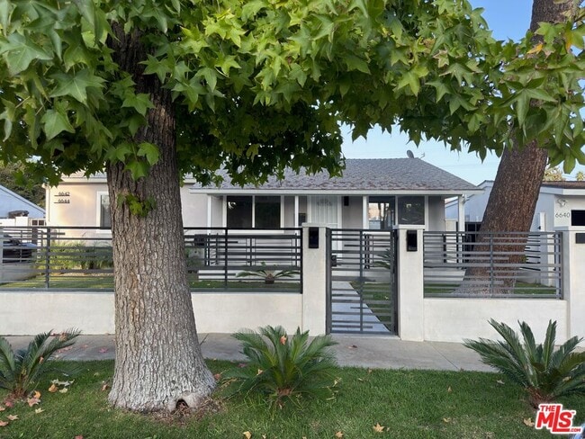 Building Photo - 6644 Atoll Ave