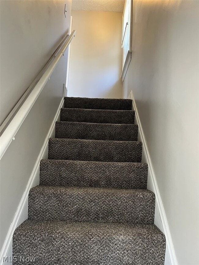Photo - 783 Leonard St