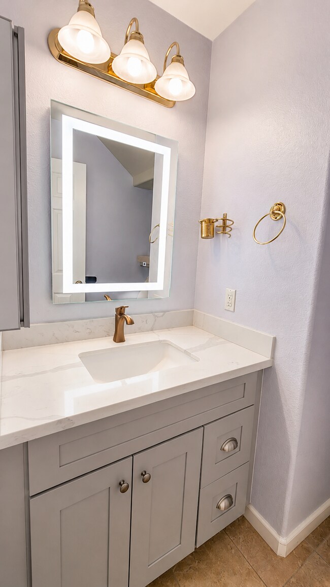 Photo - 5325 Manderston Dr
