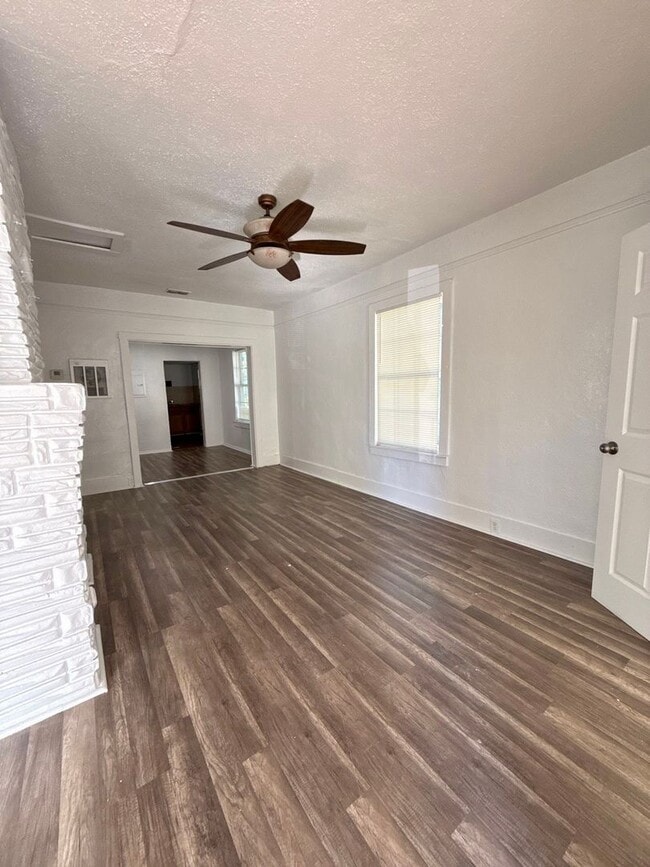 Photo - Affordable Single Family Home with Big Rooms!