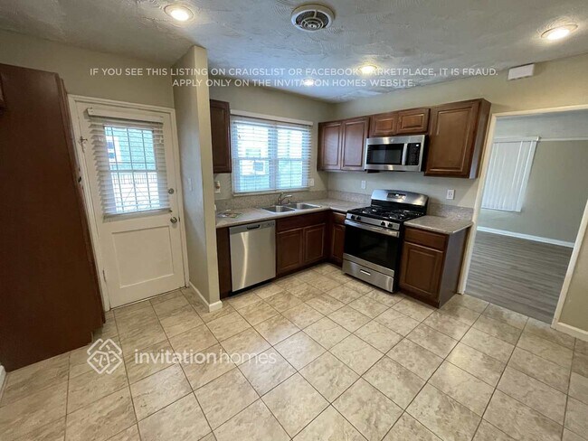 Photo - 2017 W 65th Pl