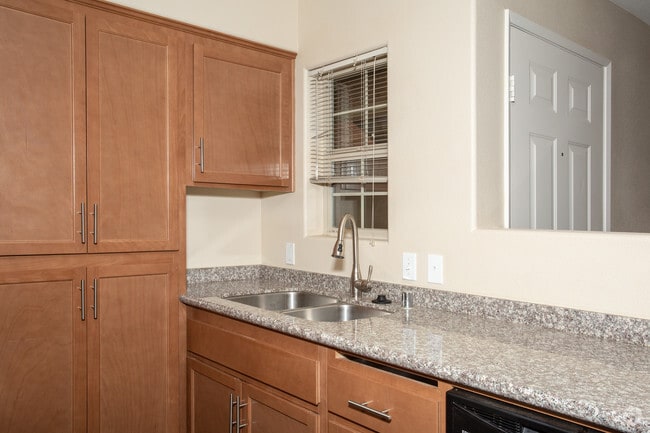 2 BR, 1 BA - Valencia