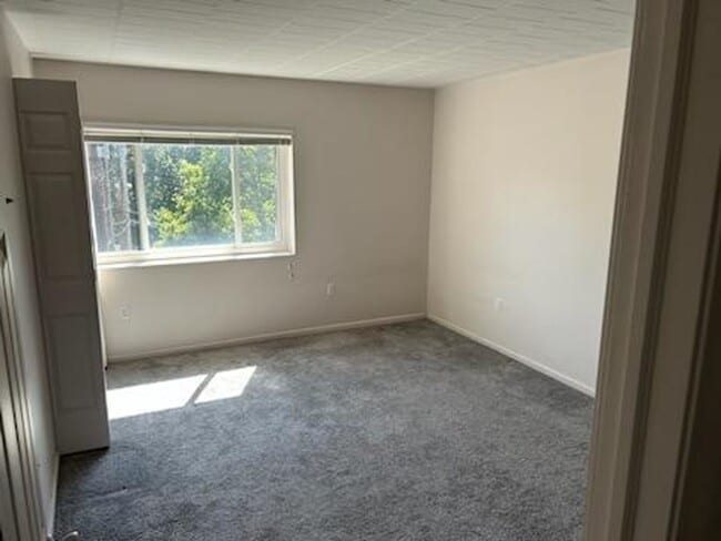 Carriage House Apartments