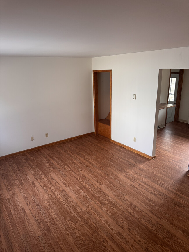 Photo - 1196 Knox Ave Unit A