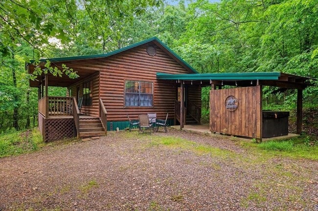 Photo - 206 Orca Rd