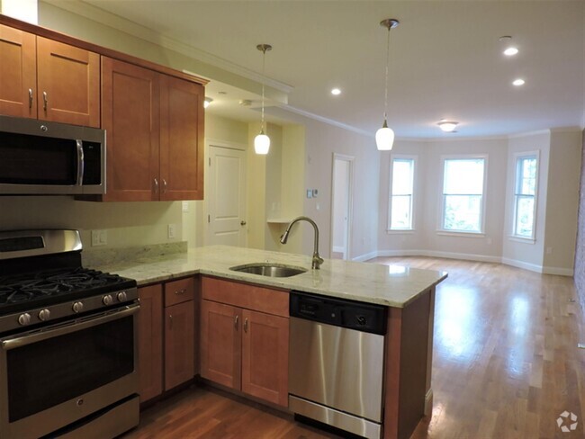 Building Photo - 8 Marney St Unit 2 Rental