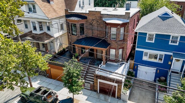 Photo - 41 47th St Unidad 2