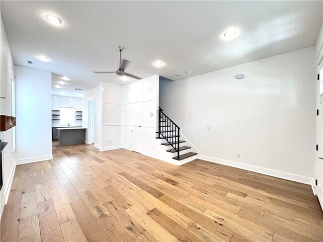 Photo - 1372 S Duncan Ave
