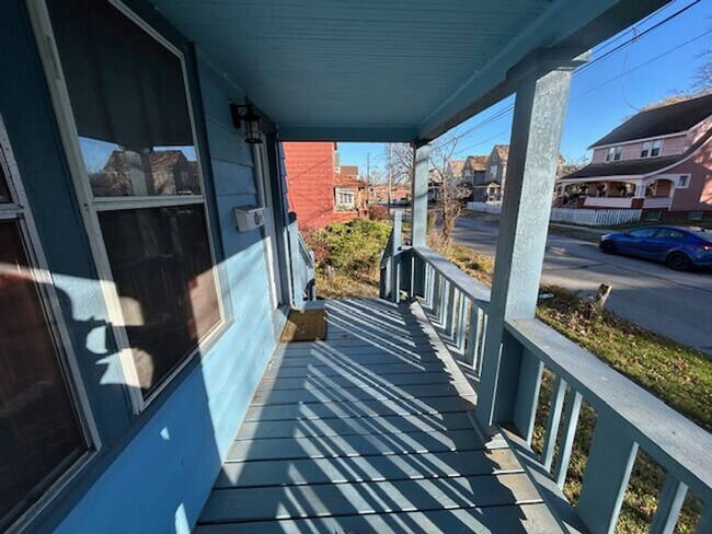 Photo - 2 Bed- 1 Bath Single Family Home in Elyria