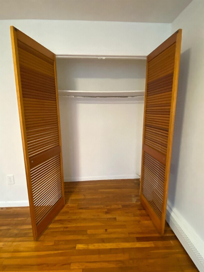 Photo - 615 12th St Unit 1