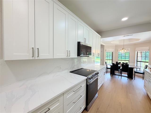 Photo - 3107 Trail Lake Dr