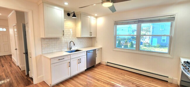 Photo - 248 Pearl St Unit 1