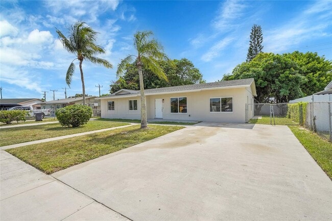 Photo - 14312 SW 110th Ave