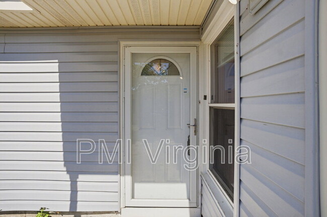 Photo - 901 Vincent Ct