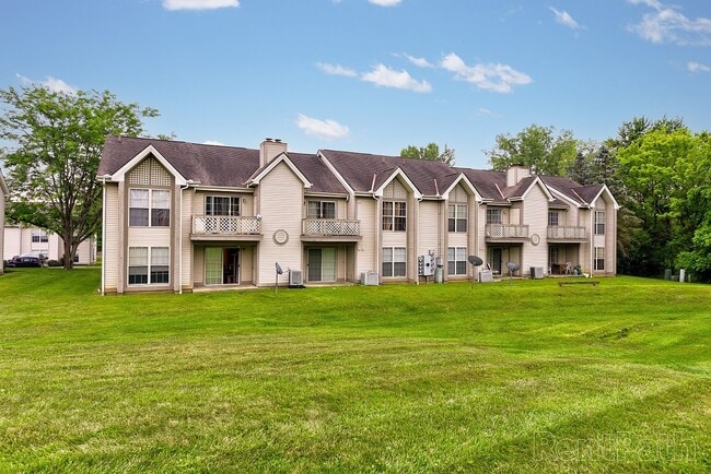 Building Photo - 857 Elizabeth Dr Unit #857