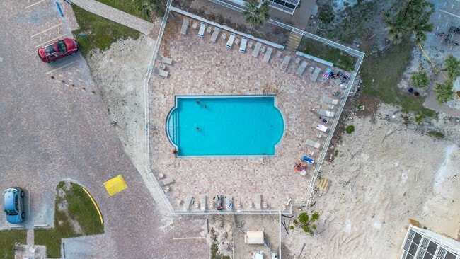 Photo - 5900 Bonita Beach Rd SE Unidad SI FL4-ID1352873P