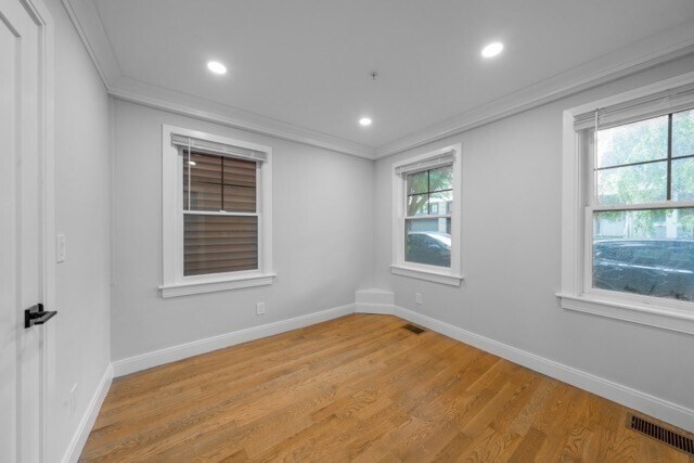 Photo - 13 Lopez Ave Unit #1