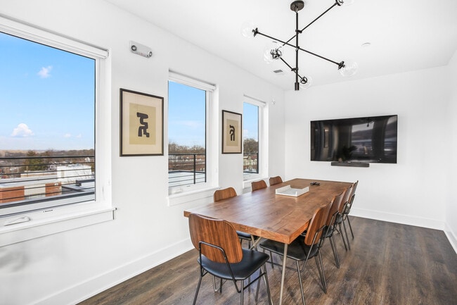 Photo - Perry (Furnished Rooms)