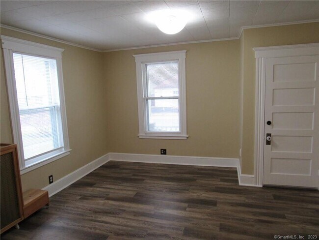 Photo - 292 Brightwood Ave