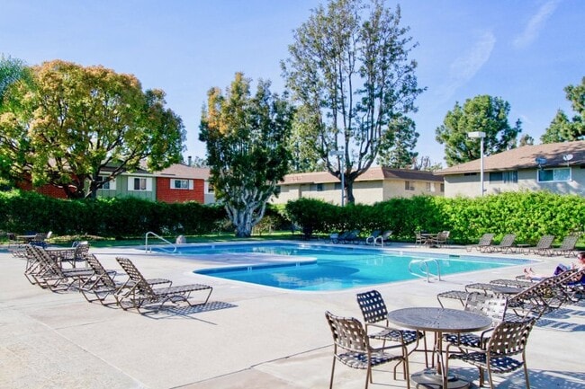 Photo - 9691 Durham Dr