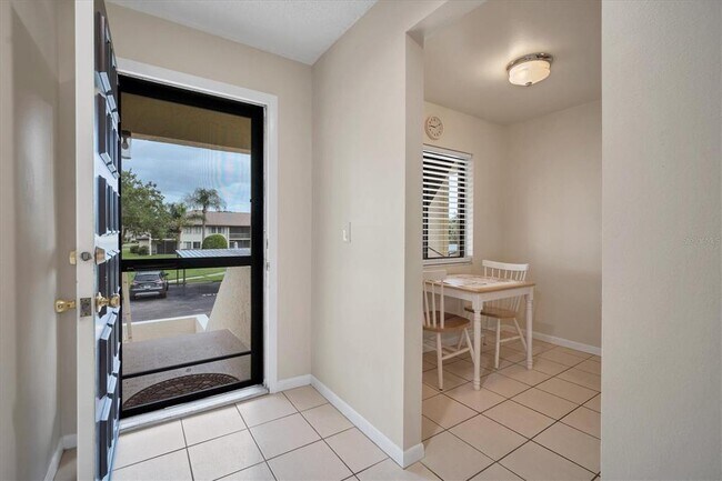 Photo - 4614 Longwater Chase Unit 82