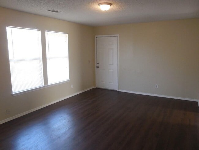 Photo - 212 Monterrey St