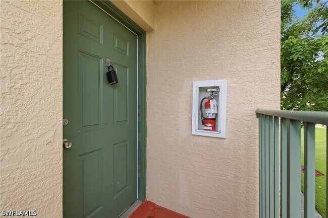 Photo - 1265 Wildwood Lakes Blvd Unidad 207