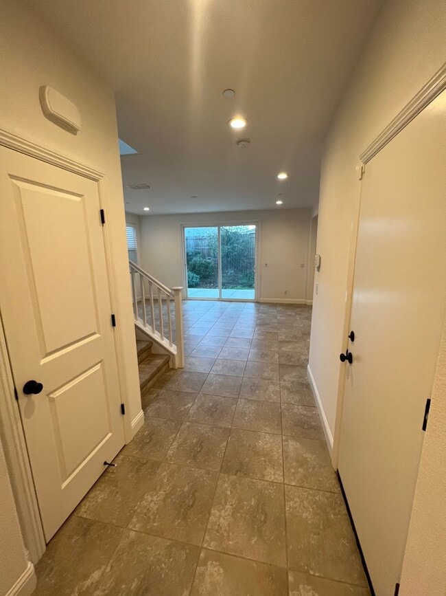 Photo - Spacious 4 Bedroom Home with Downstairs Bedroom and Upstairs Loft in Whitney Ranch Rocklin