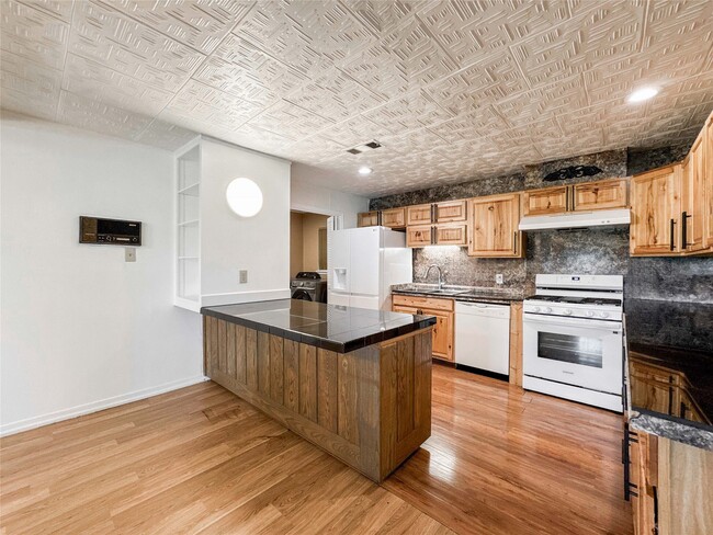 Photo - 29723 County Rd 25