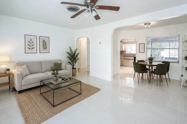 Photo - 1722 Wiley St Unit 1722