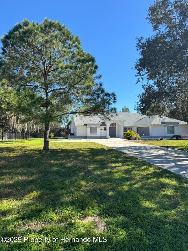 7565 Jomel Dr