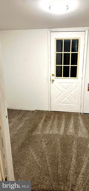 Photo - 24 W Hancock St