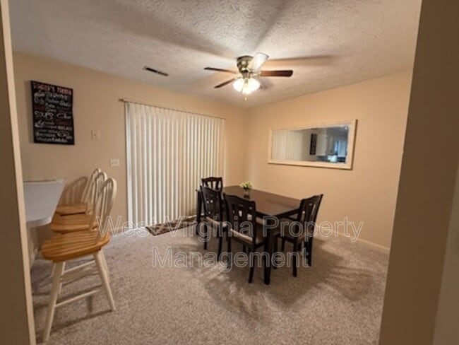 Photo - 406 Spruce Ln