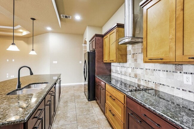 Photo - 4 bedrooms, 2,049 square foot only 7.5 mil...