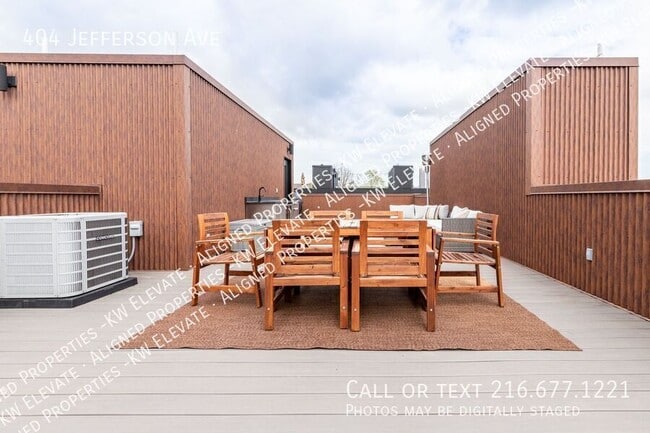 Photo - 404 Jefferson Ave