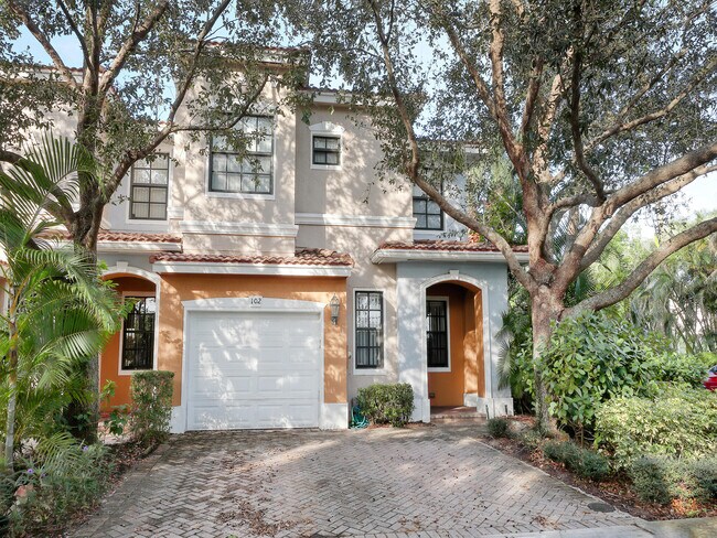 Photo - 102 Astor Cir