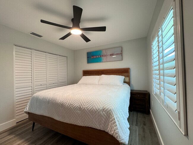 Photo - 4811 Regal Dr