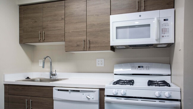 Photo - Lions Gate Apartments