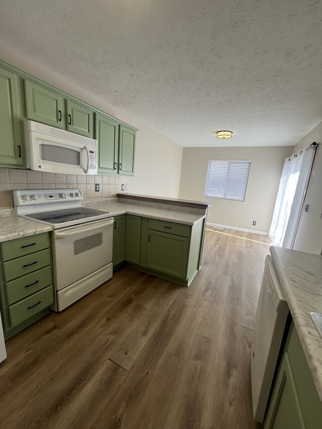 Photo - 6833 S 81st St Townhome