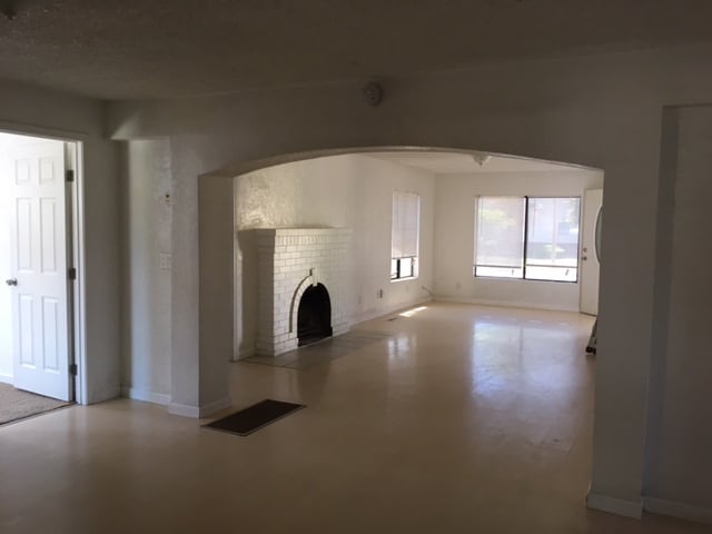 Photo - 1118 N Yosemite Ave