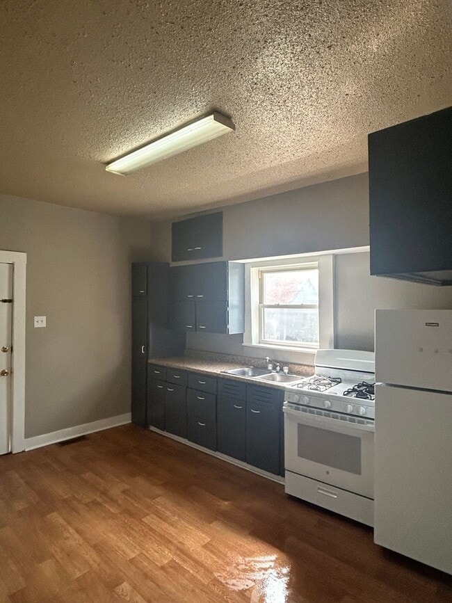 Photo - 616 Anderson Ave