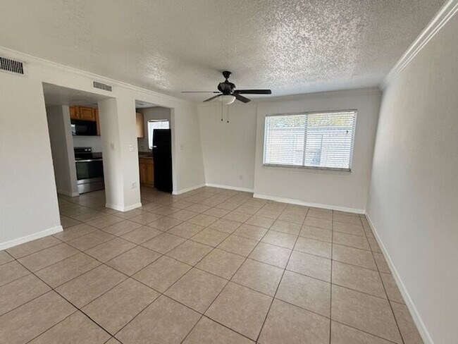 Photo - 2/2 Conway Orlando Condo-MOVE IN SPECIAL $200 OF 1ST MONTHS RENT Unidad Apt 6