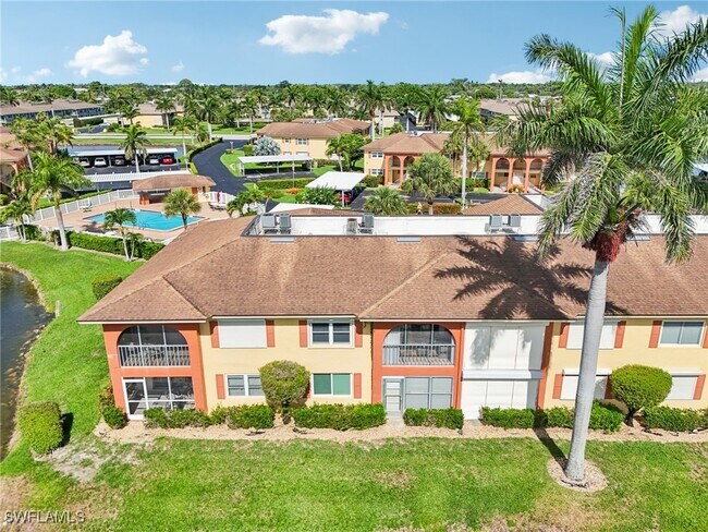 Photo - 360 Charlemagne Blvd Unidad D205