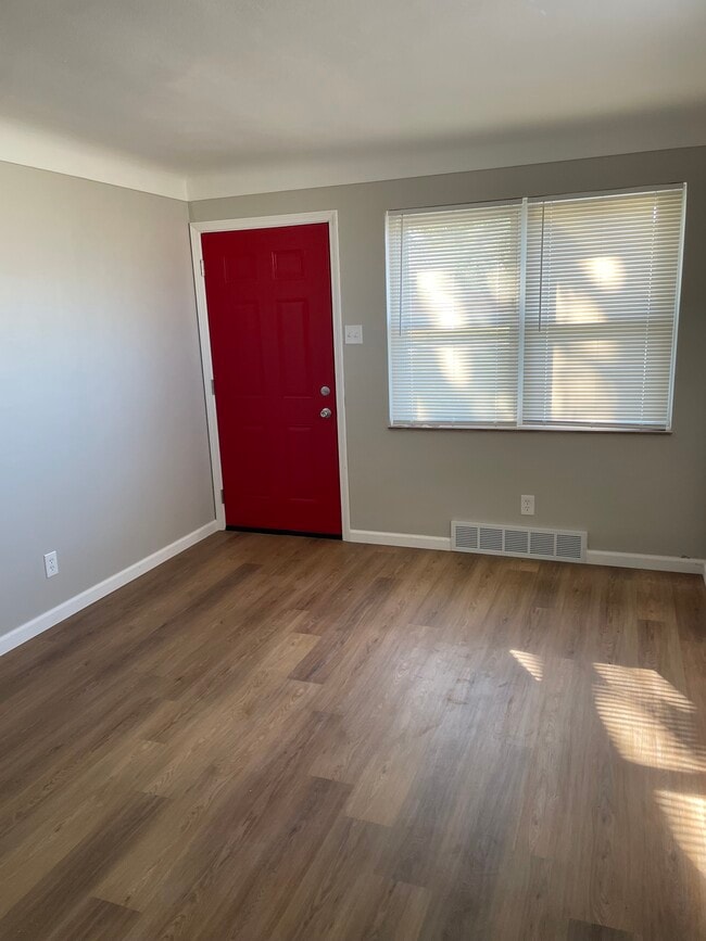 Photo - 1261 Mehlview Ct Unit 1261