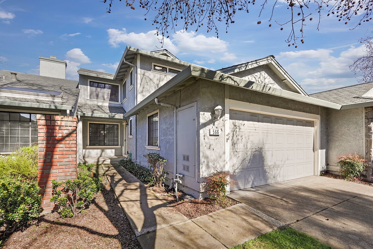 Photo - 566 La Corso Dr (Walnut Creek, CA)