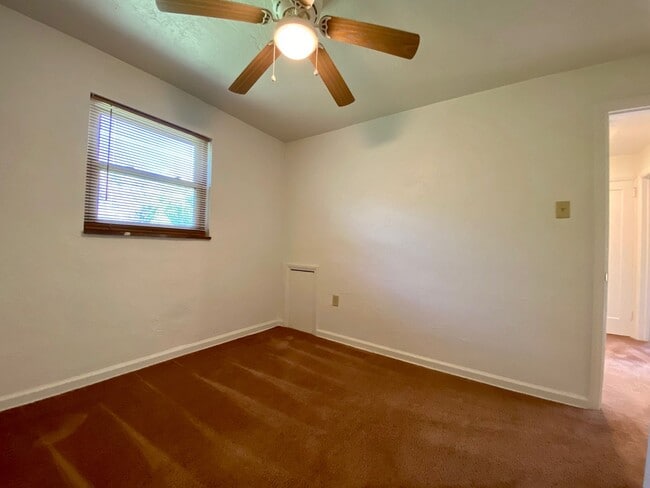 Photo - Charming Ranch Home in Peters Township – Huge Yard, Quiet Setting & Great Location!