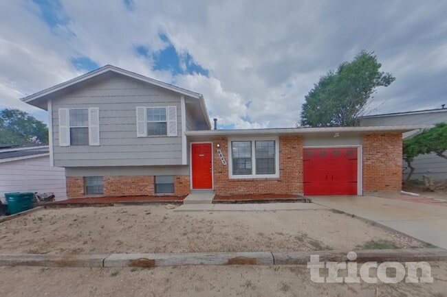 Photo - 6845 Parkridge Ct