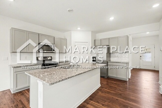 Photo - 106 Kentucky Oaks Trail