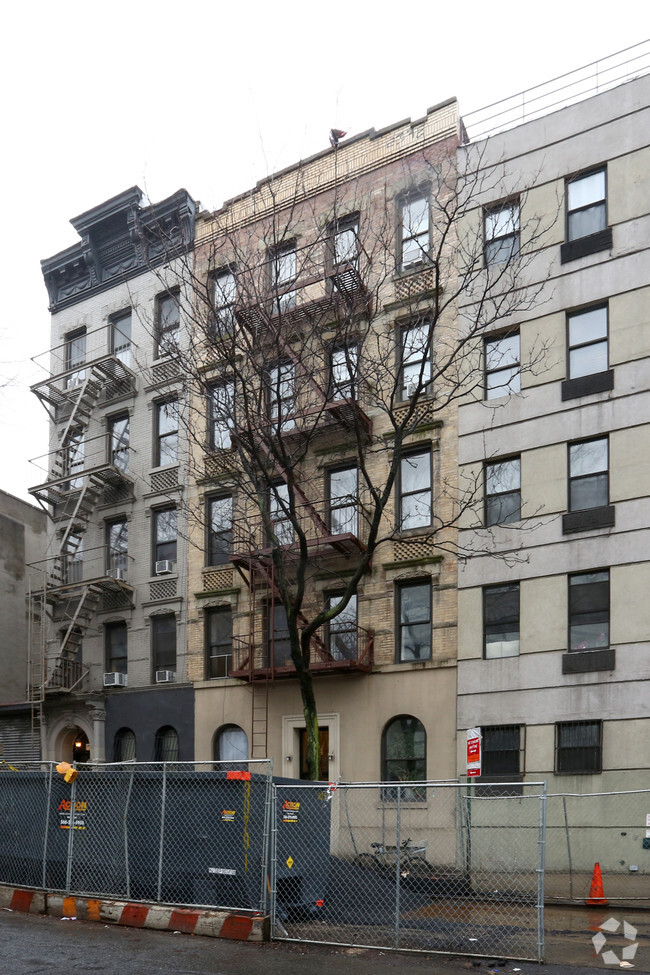 Building Photo - 414 West 49th Street Rental