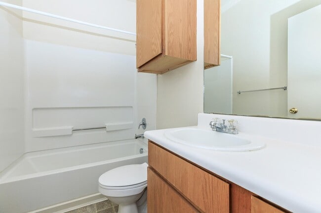 Photo - 1700 Mustang Dr Unit 208